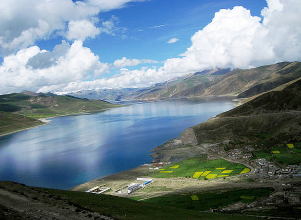 Озеро Ямдрок Цо, Тибет
